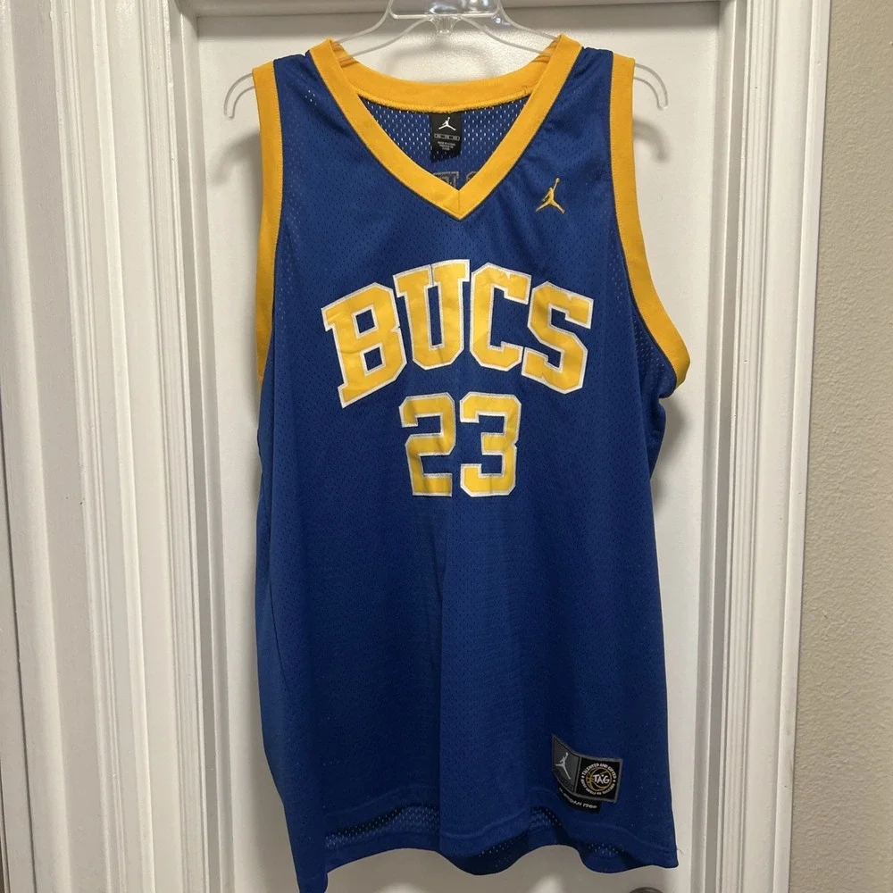 Jordan #23 BUCS Size 3 XL Vintage Jersey Stitched